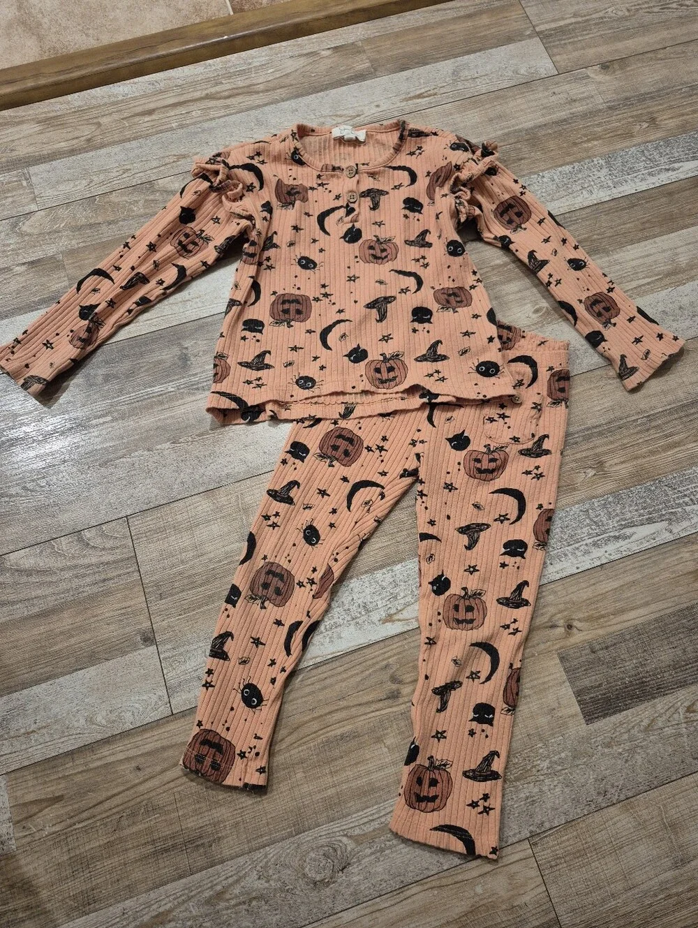 Jessica Simpson Halloween Outfit Set